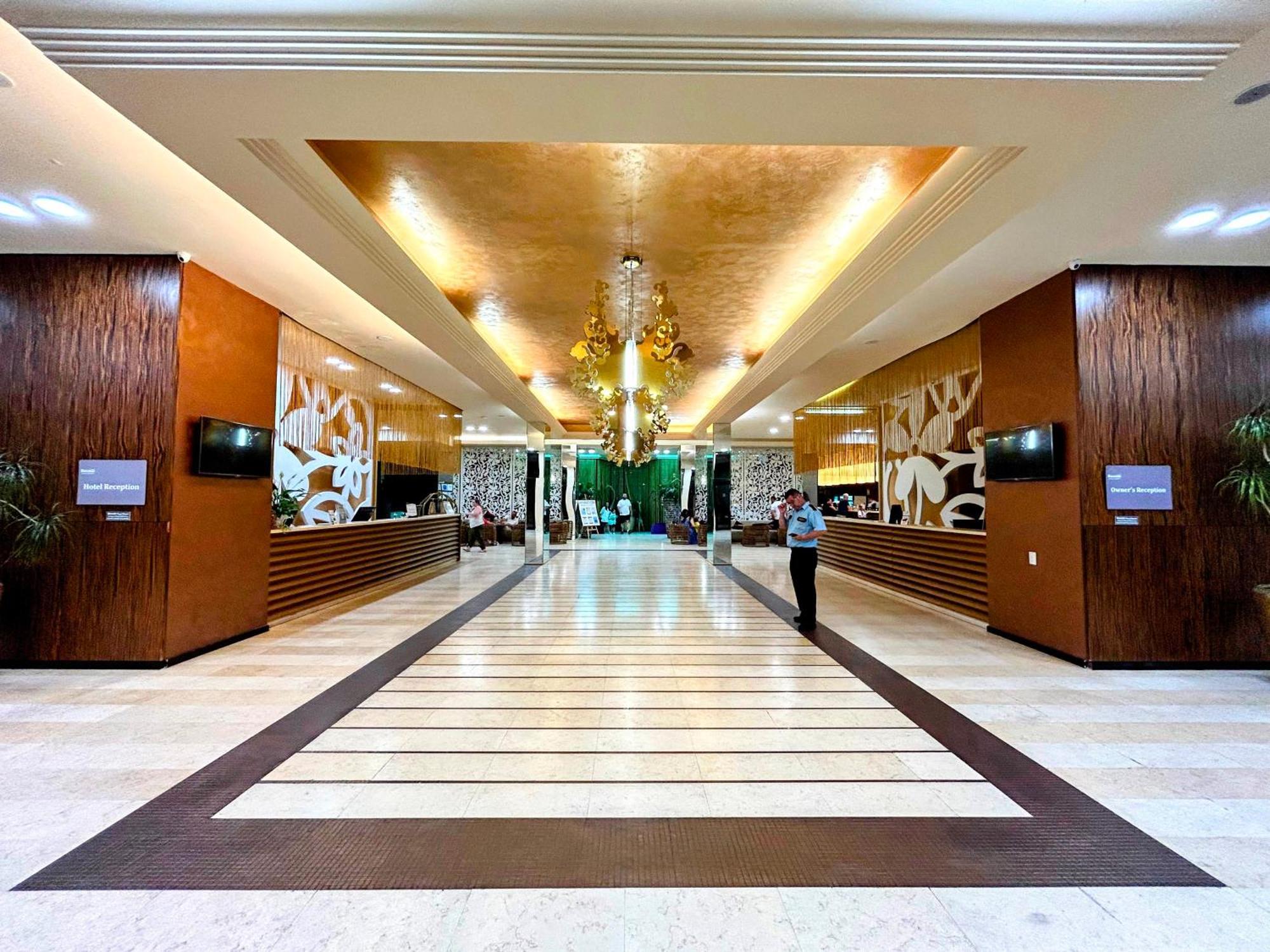 Royal Beach Premium Napospart Kültér fotó